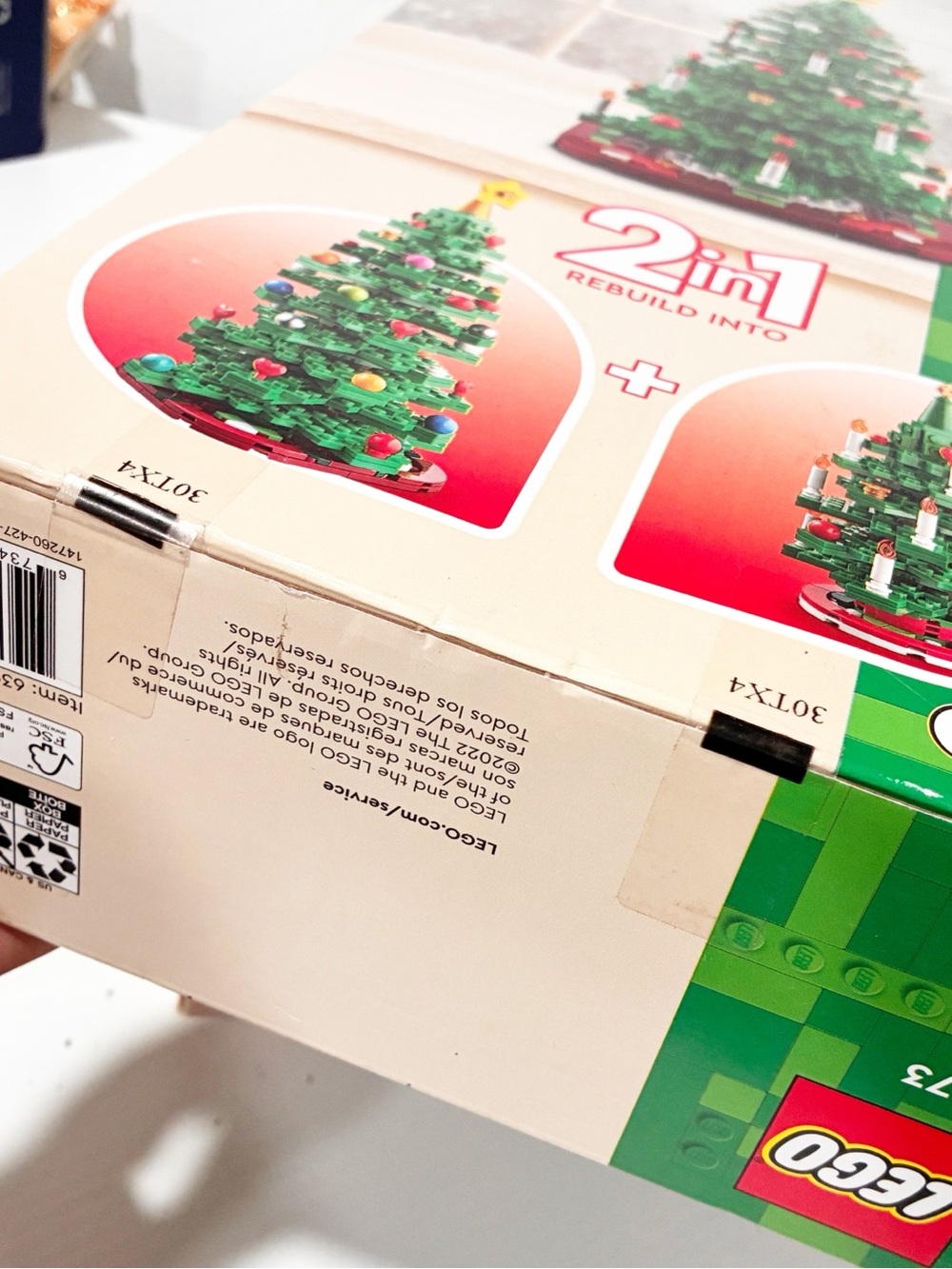 LEGO 40573 Holiday 2022 Christmas Tree 2-in-1 Building Kit 784 Pcs NEW - Picture 3 of 4
